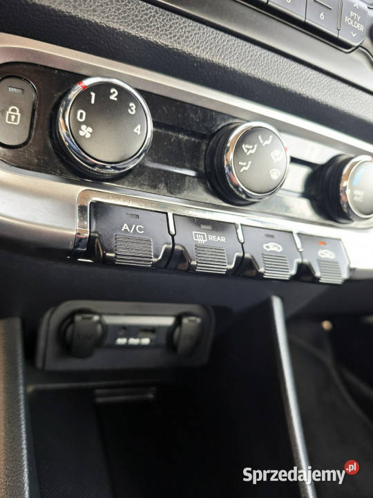 Kia Rio Klima Alu Serwis Euro5 III 2011 1400cm3 małopolskie Nowy Sącz