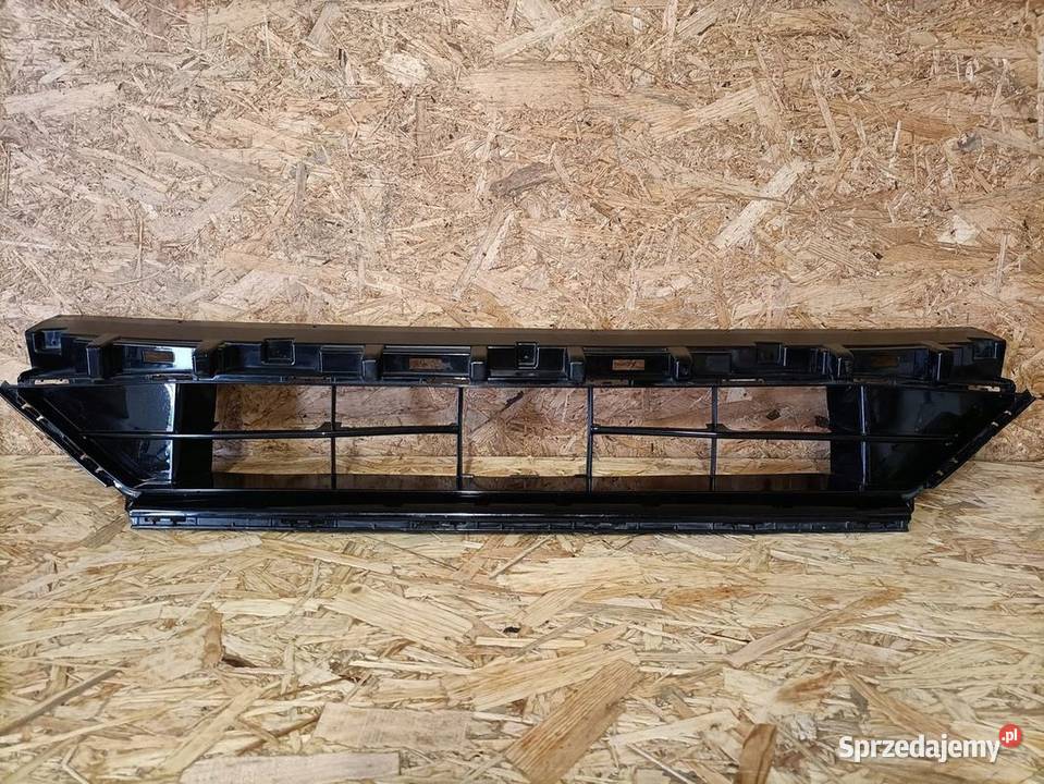 FORD KUGA MK3 STLINE KRATKA DOLNA ZDERZAK PRZÓD Pleszew