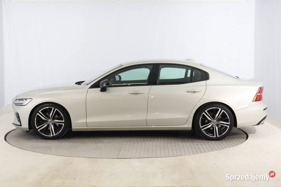 Volvo S60 T4 Rok produkcji 2020 Zabrze
