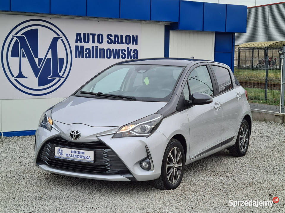 Toyota Yaris Y20 64 Serwis Kamera Klimatyzacja srebrny Wągrowiec