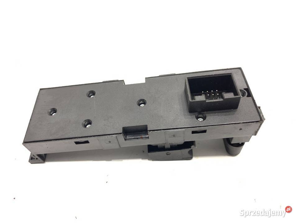 PRZEŁĄCZNIK SZYB VW GOLF IV 9708 Hatchback