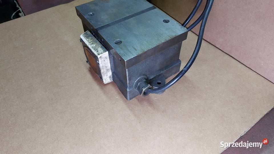 Urządzenie do romagnesowywani magnetyzator