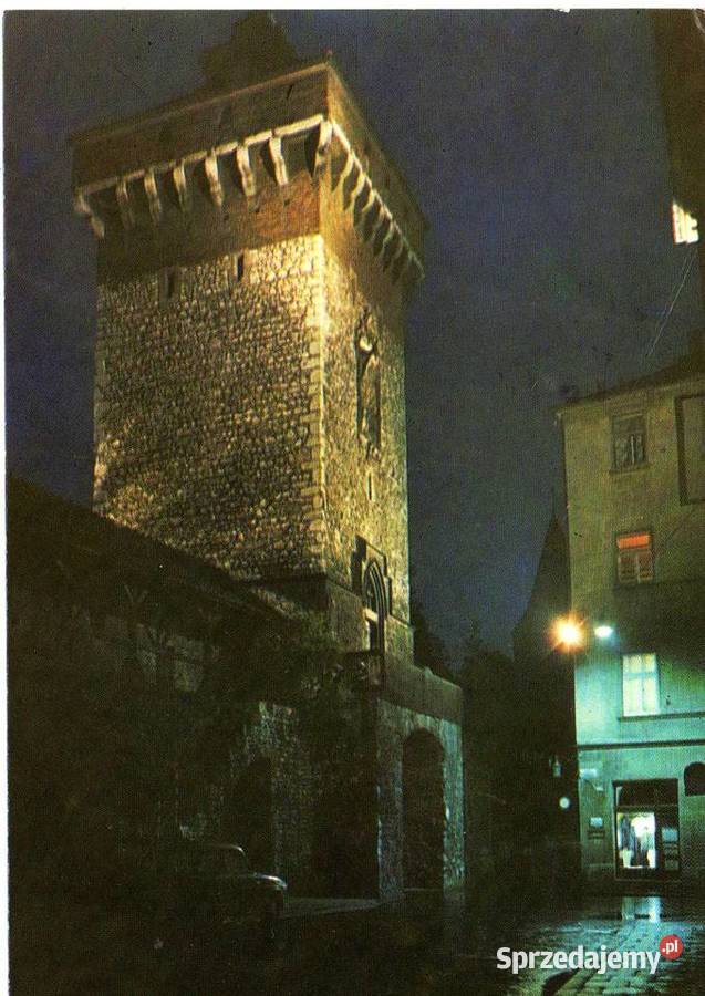 KRAKÓW BRAMA FLORIAŃSKA NOCĄ Krynki
