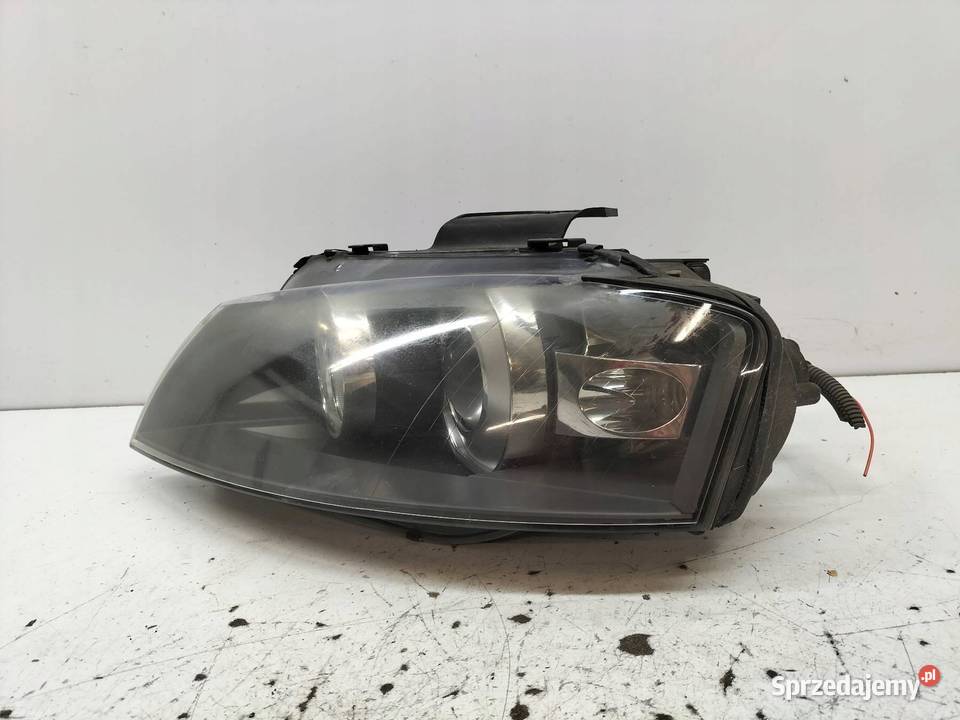 LAMPA PRZÓD LEWA XENON EUROPA PRZED LIFT Rok produkcji 2005
