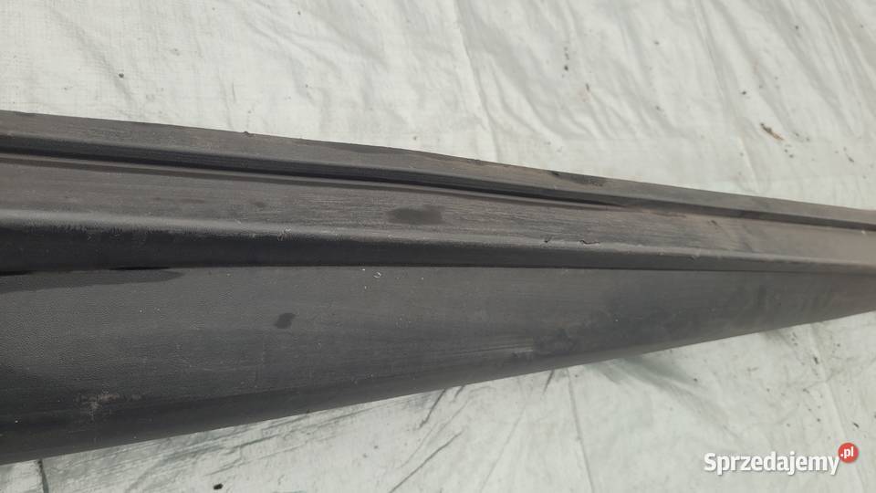 HYUNDAI TUCSON II 15 LISTWA PROGOWA PRAWA PROG śląskie Ruda Śląska