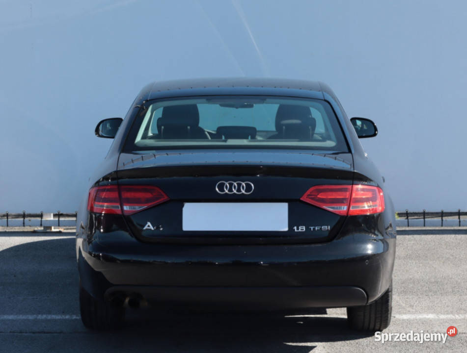 Audi A4 18 TFSI czarny A4 lubelskie Lublin