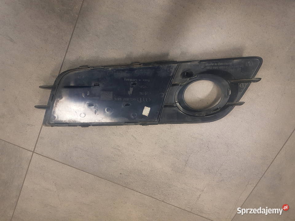 Kratka zderzaka Audi a4 b8 kod części 8ko 807 Kończyce Małe