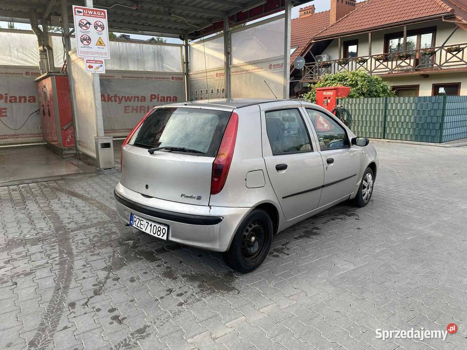 Fiat Punto 12 benzyna Lutcza
