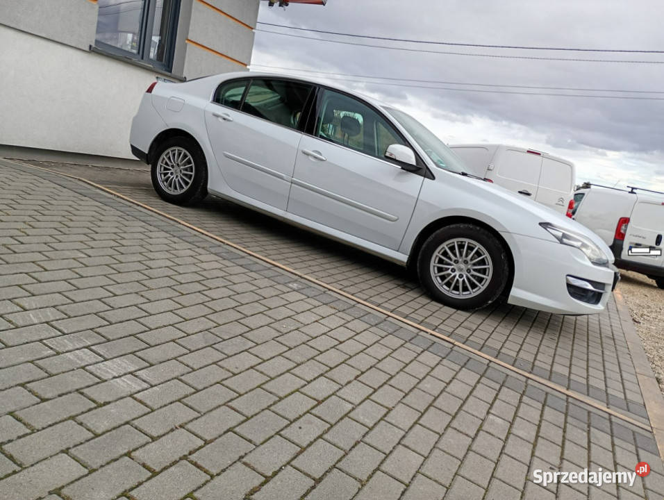 Renault Laguna niski przebieg zadbana ładny stan Laguna Chełm Śląski