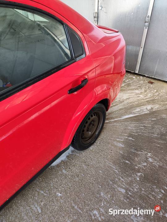 Chevrolet Aveo 12 benzyna 2006 ważne OC i czerwony Łódź