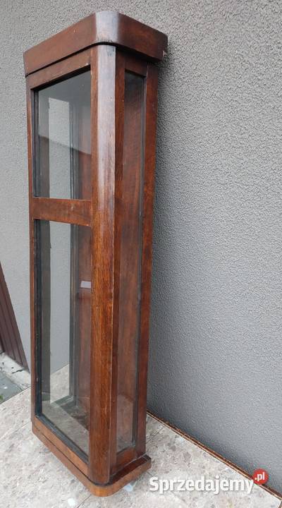 Szafka witrynka z obudowy starego przedwojennego Tczew