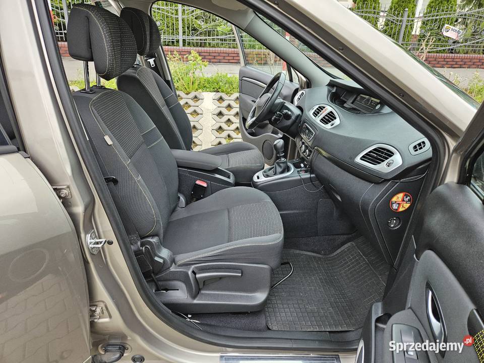 Renault Grand Scenic 2009 16 110 6 biegów Rzeszów