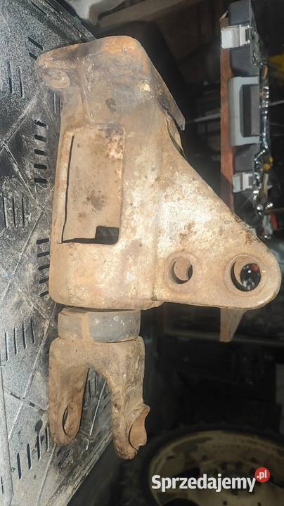 Sprzedam zaczep górny do ursusa c325328 Pozostałe Pozostałe