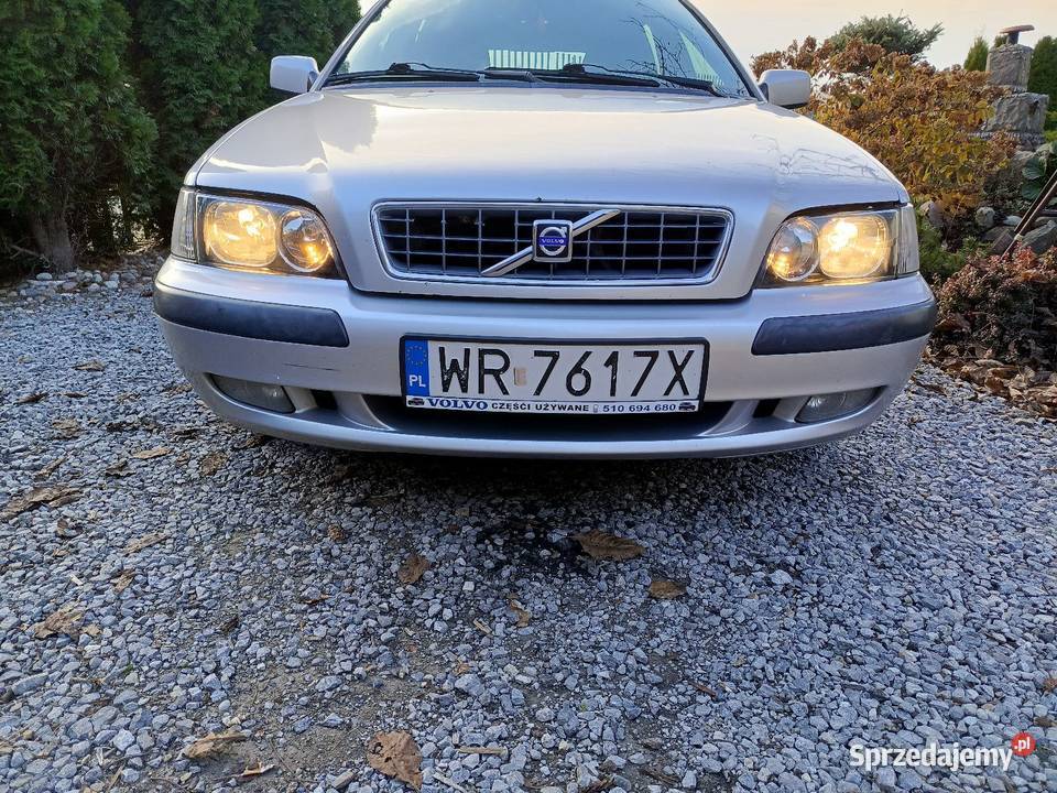 SPRZEDAM VOLVO V40 19D 2001R Radom