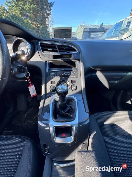 Peugeot 5008 I 16 BENZYNA 2012 Klimatyzacja Range Rover Evoque śląskie Częstochowa