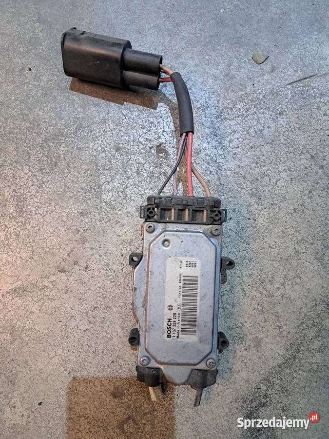 Sterownik wentylatorow 1 137 328 229 Włączniki, sterowniki Wrocław