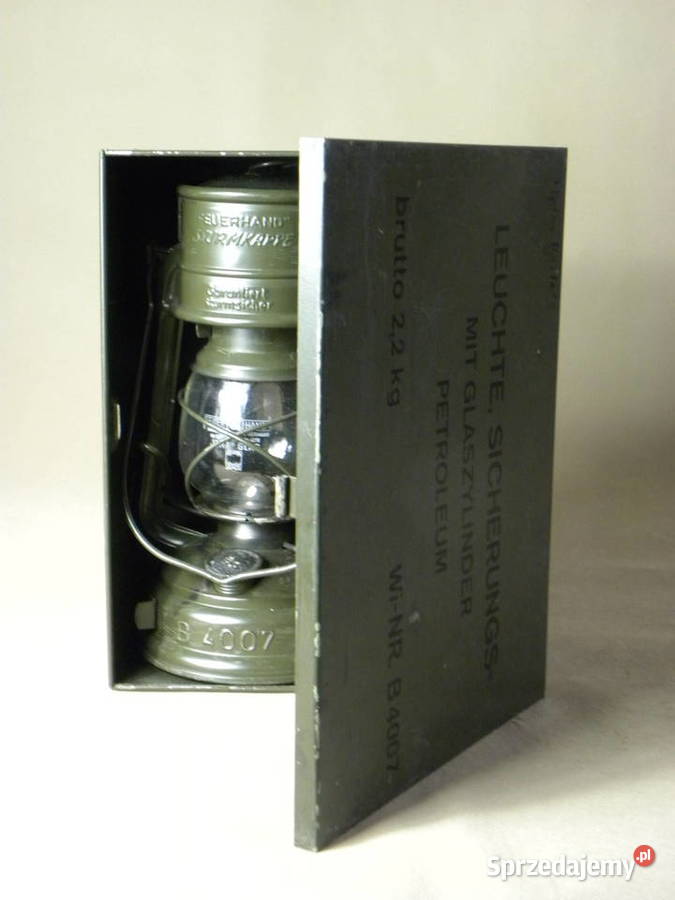 Wojskowa niemiecka lampa naftowa Feuerhand 276 Legnica