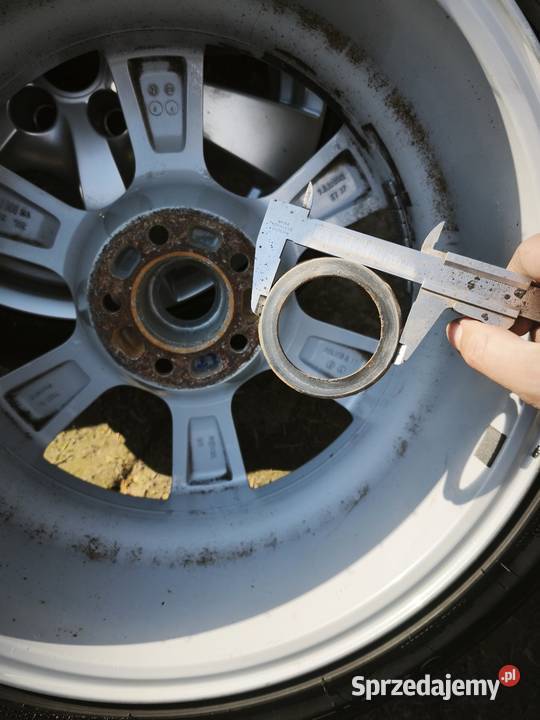 Alufelgi Ronal 17 5x112 na oponach letnich