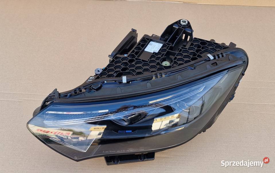 MERCEDES EQE 295 W295 LAMPA REFLEKTOR DIGITAL osobowe Bieleń