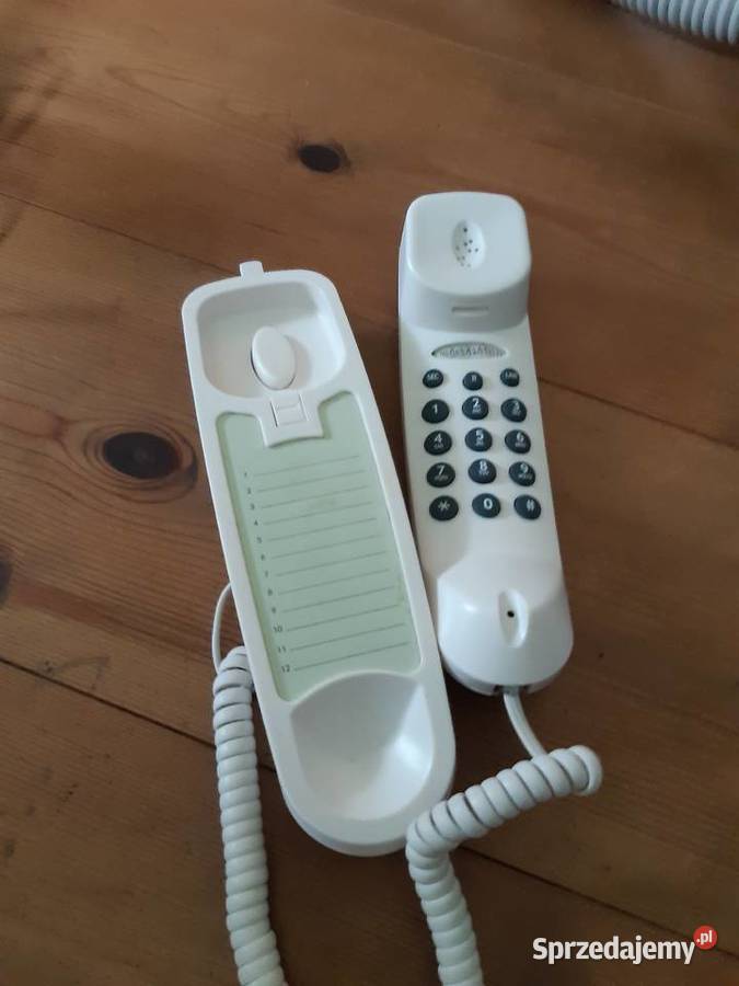 Telefon wiszący zakupiony w Wielkiej Brytanii