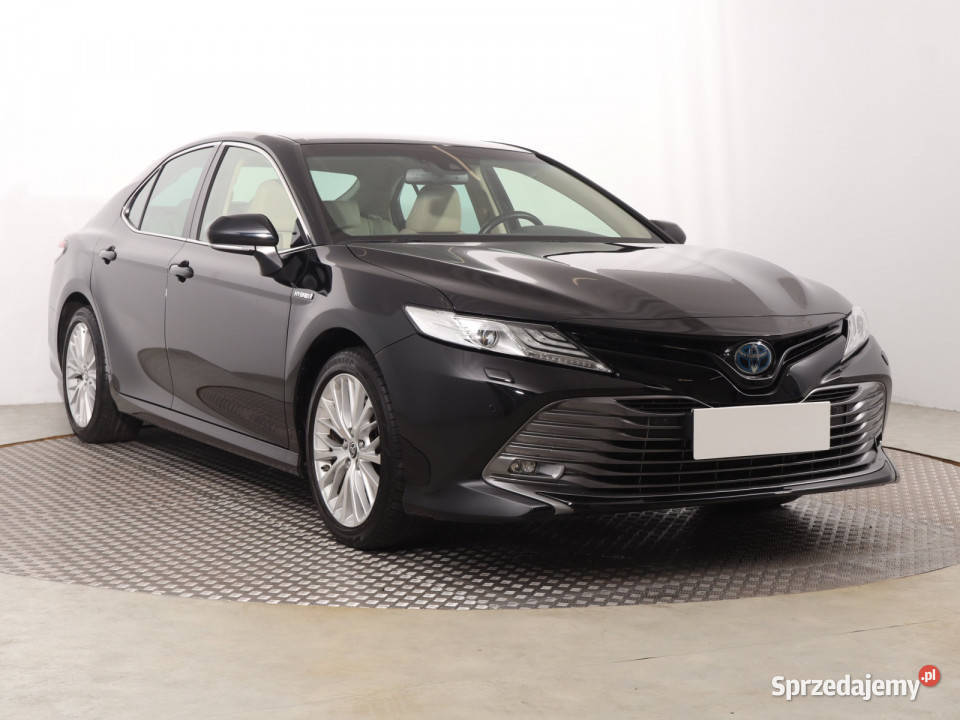 Toyota Camry 25 Hybrid asystent pasa ruchu Katowice