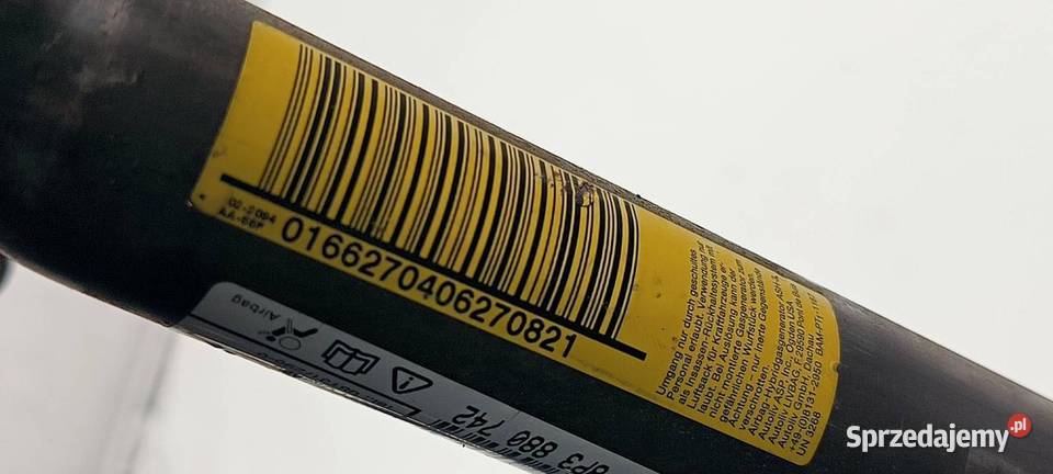 KURTYNA PRAWA AUDI A3 8P 8P3880742 Lipno