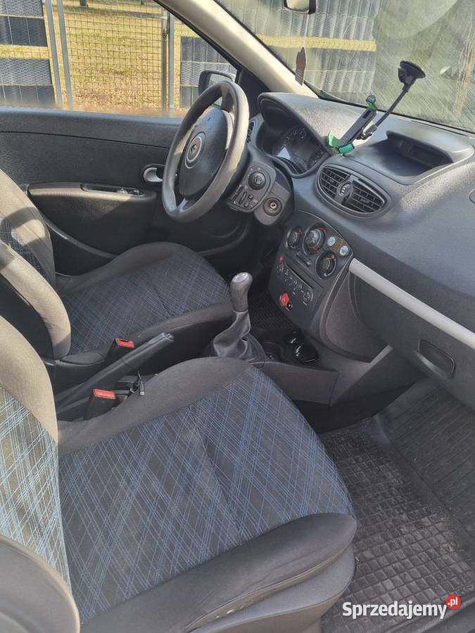 Renault Clio Rok produkcji 2009 Namysłów