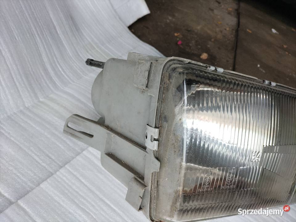 LAMPA PRZEDNIA MERCEDES BENZ W126 1079 PRAWA Kamień-Kolonia