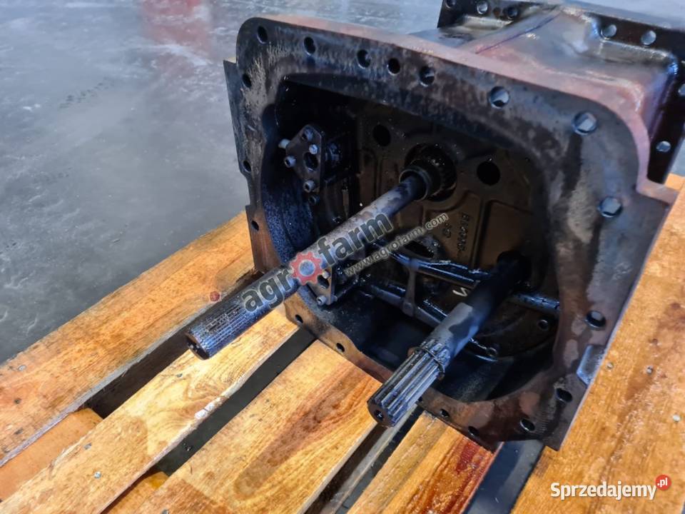 Skrzynia biegów Massey Ferguson 7616 1503B1 Byków