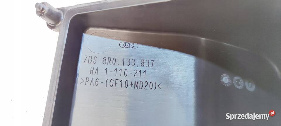 POKRYWA OBUDOWY FILTRA POWIETRZA AUDI A4 A5 Q5 Silniki i osprzęt Przystajń