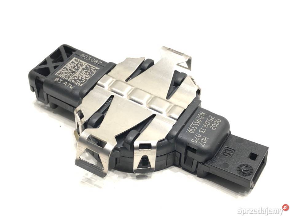 CZUJNIK DESZCZU SKODA OCTAVIA III 8U0955559 osobowe