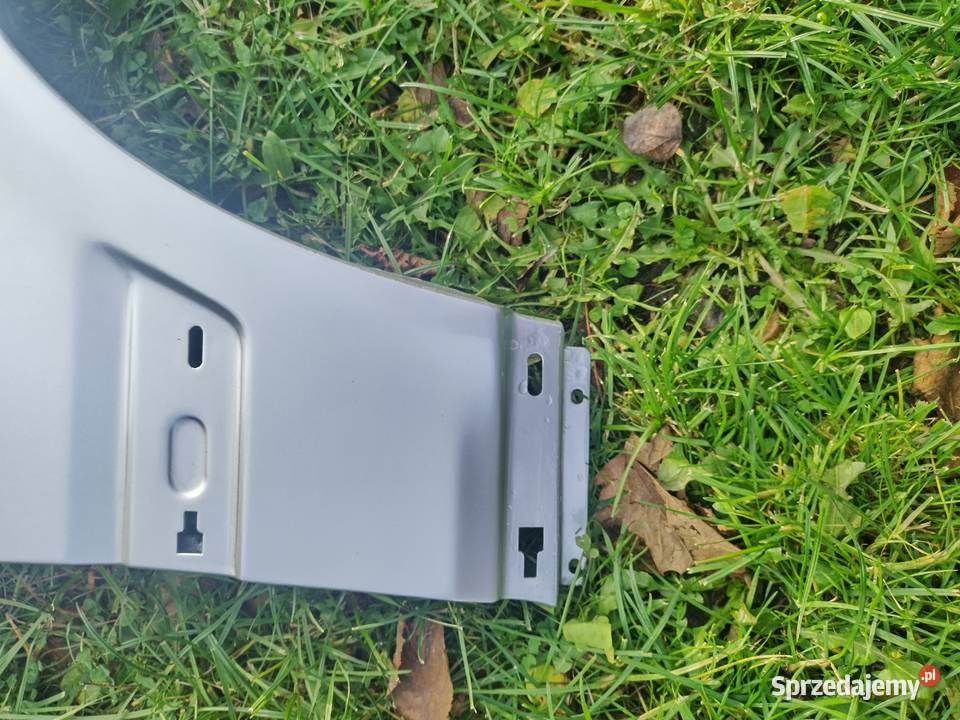 Błotnik prawy przód Audi 100 C4 srebrny Tarnów