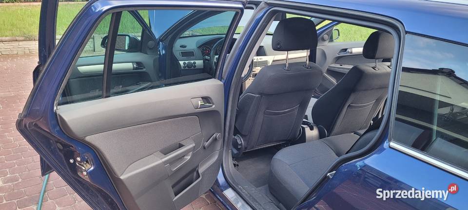 Opel Astra H ładna bez rdzy zadbana Astra sprzedam