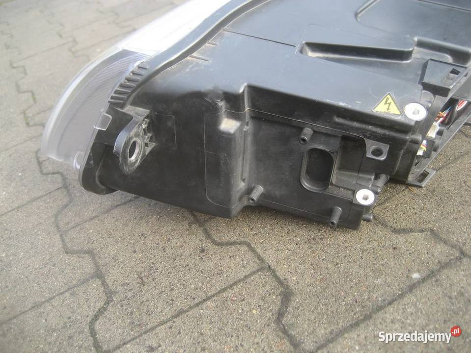 audi a6 c6 0408r lampa przód prawa xenon nie osobowe Rakoniewice