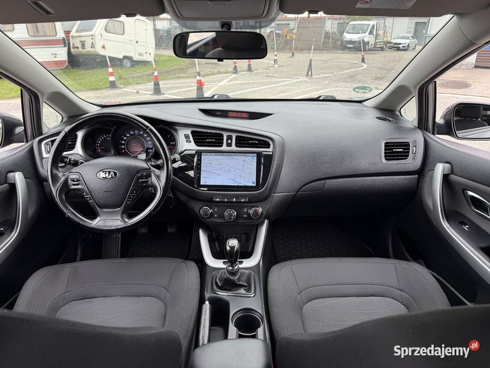 Kia Ceed 16 BENZYNA Klimatyzacja Nawigacja 159000km Konin