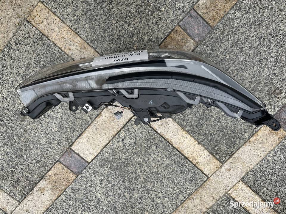 Reflektor lampa Toyota Rav 4 led 2021 Szczecin sprzedam