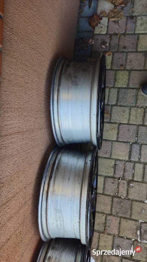Sprzedam używane alufelgi 18 5x1143 toyota Rok produkcji 2000 Kutno