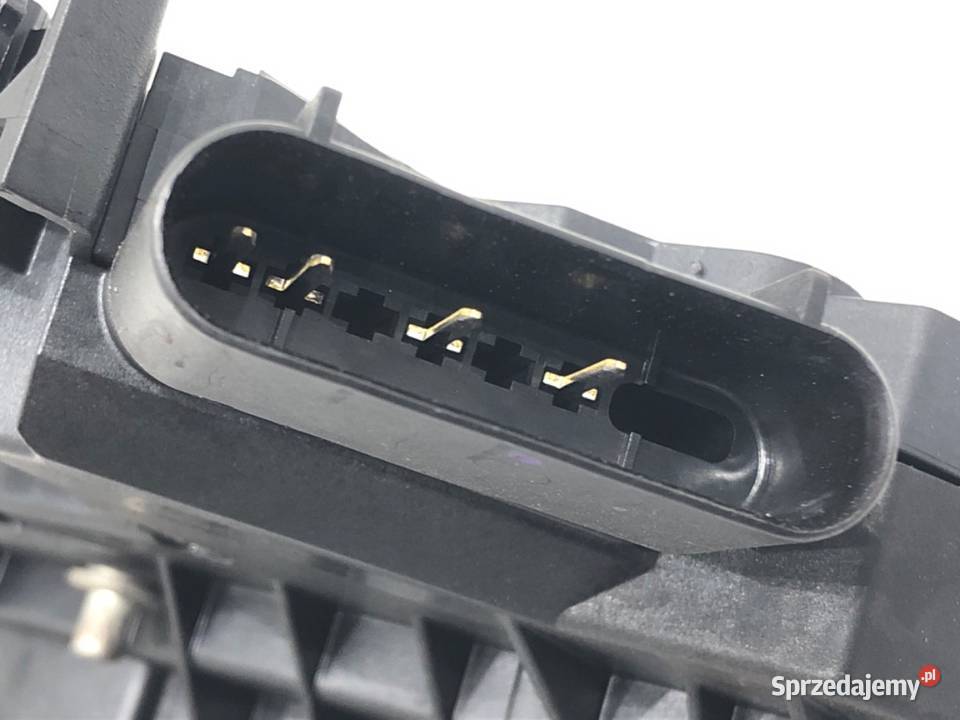 ZAMEK DRZWI PRAWY PRZÓD FORD FOCUS III Hatchback