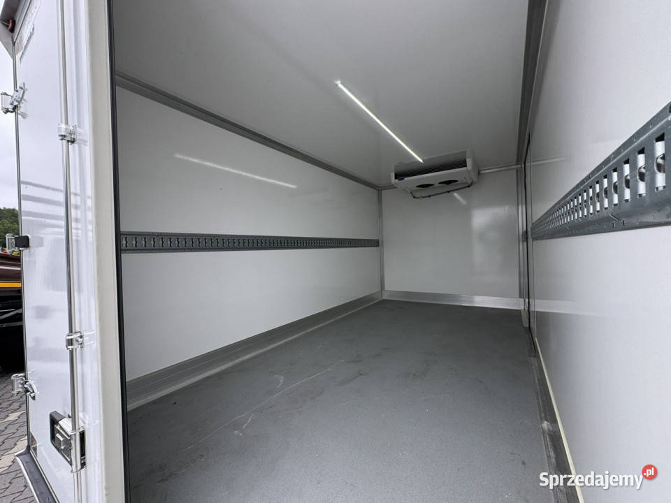 Iveco Daily 35S16 V WINDA CHŁODNIA 2929 8Palet świętokrzyskie sprzedam
