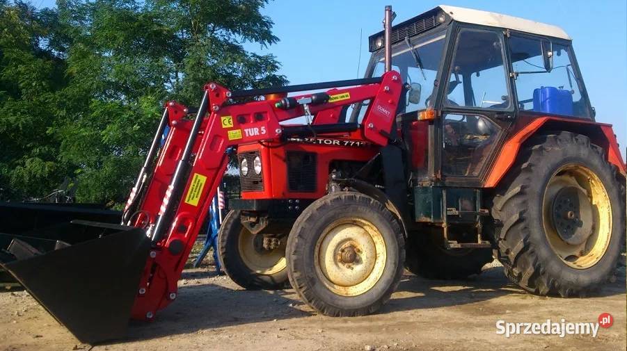 Ładowacz czołowy TUR5 1600 do ciągników Zetor Żurawica