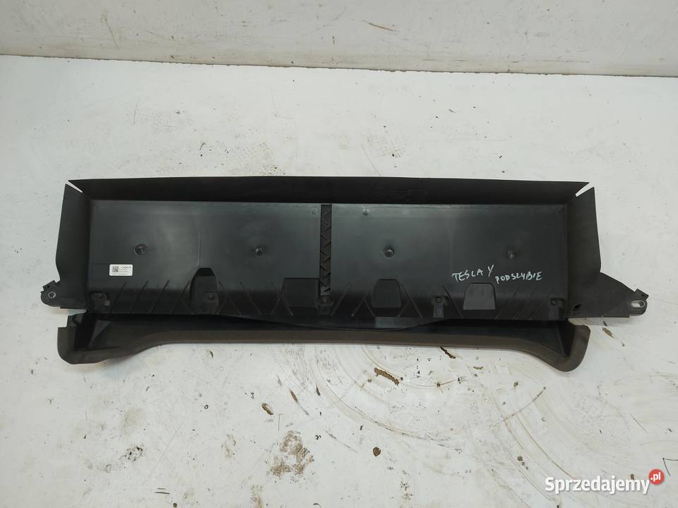 TESLA MODEL Y 2024r OBUDOWA FITRA POWIETRZA osobowe