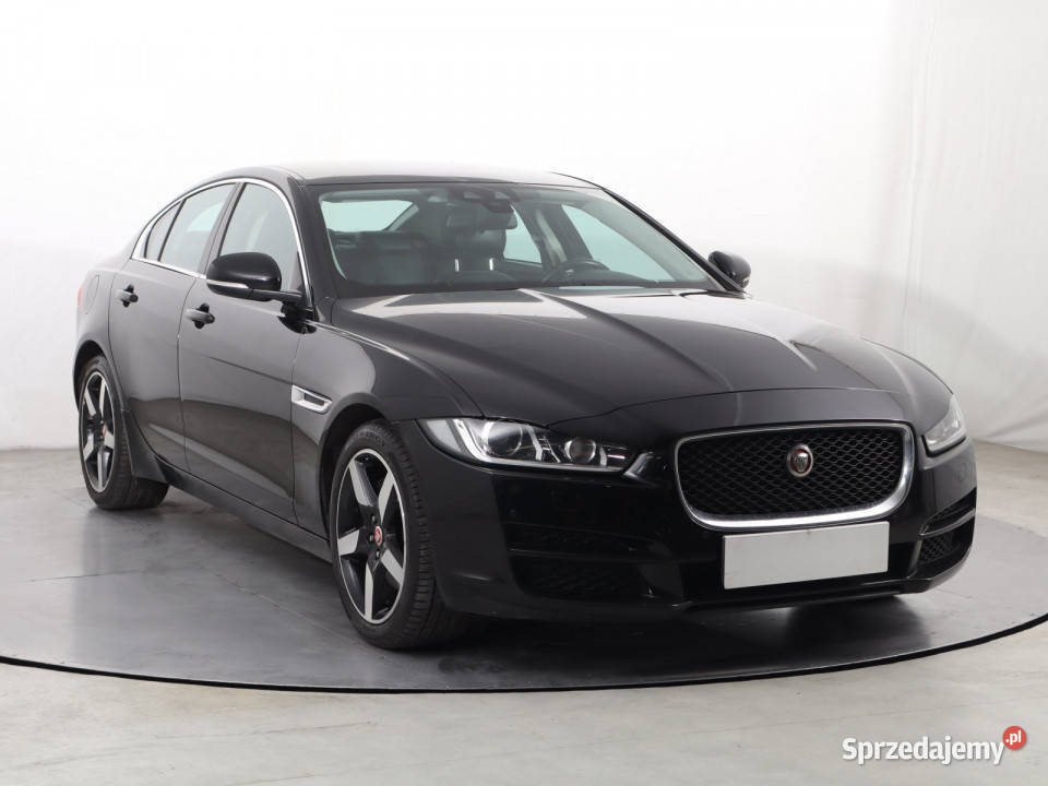 Jaguar XE 20d czarny śląskie Katowice sprzedam