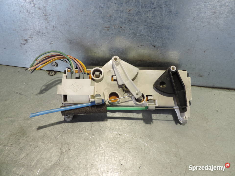 PANEL STEROWANIA NAWIEWU KLIMY RENAULT KANGOO 1 osobowe