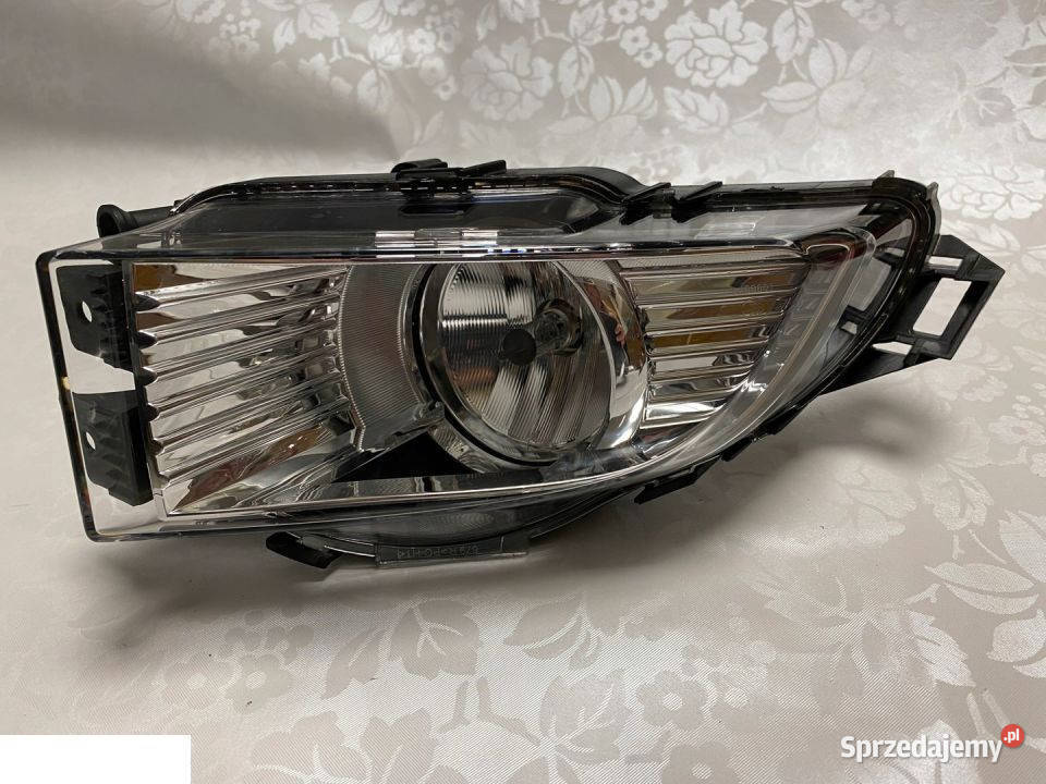 OPEL INSIGNIA HALOGEN PRAWY 66258853 osobowe