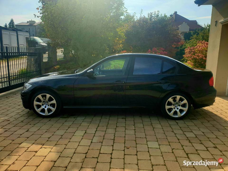 BMW E90 318i polift nieuszkodzony Samochody osobowe Rzeszów