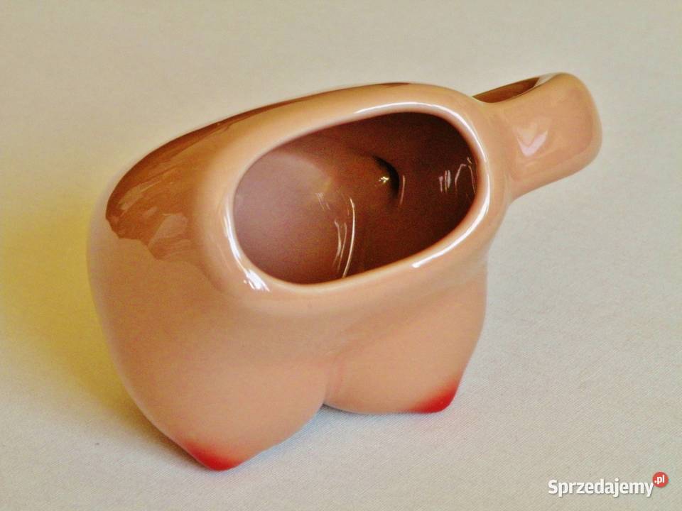 Kubek ceramiczny z biustem 04 l Bydgoszcz
