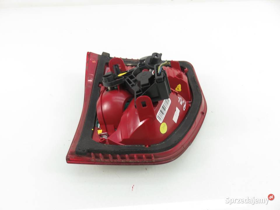 LAMPA PRAWA TYLNA KLAPA CITROEN C5 III