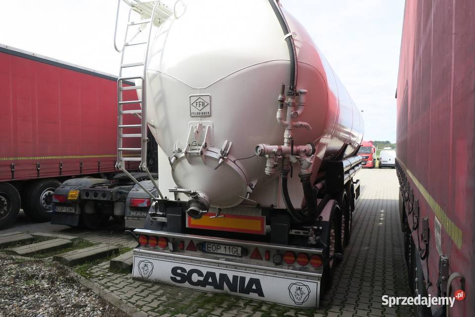 Naczepa plandeka WIELTON NS3K łódzkie Opoczno