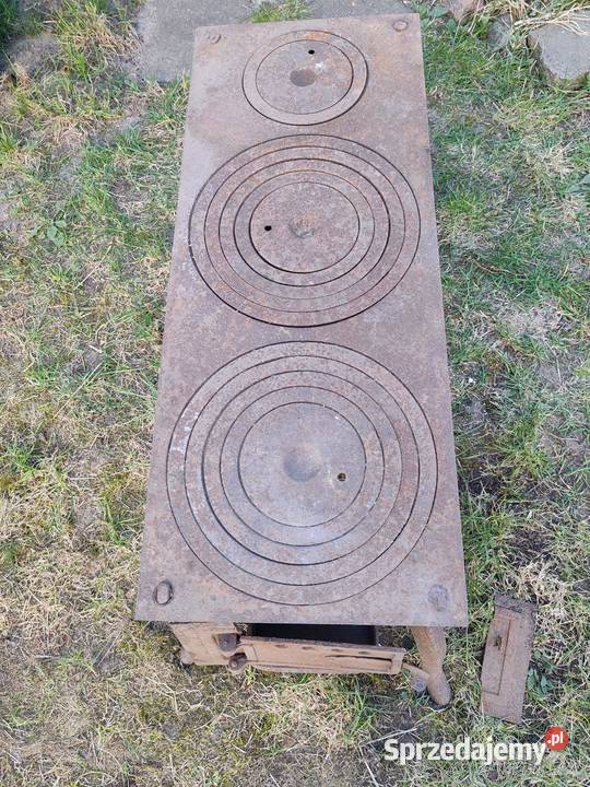 Stary Niemiecki piecyk cyganek Konin