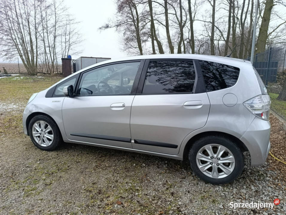 Honda Jazz Hybrid 40000 III 20082014 isofix